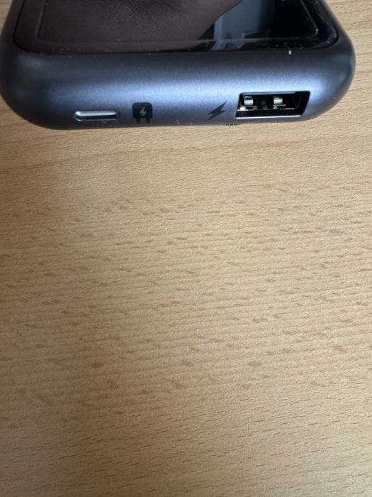 Powerbank marki mophie 6000 mAh