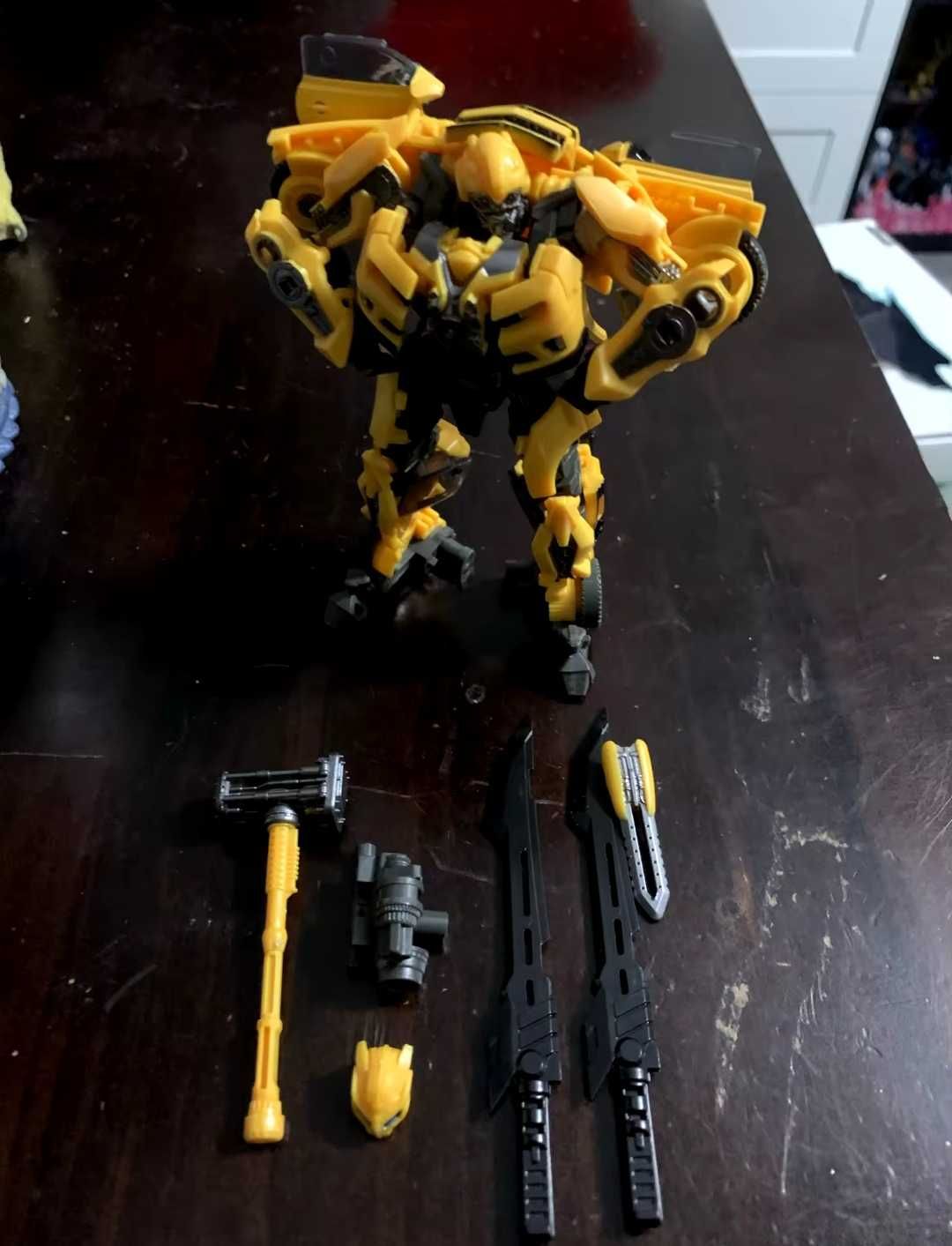 Трансформер Бамблбі BumbleBee Фігурка Фигурка Transformer Робот