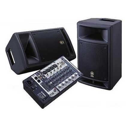 Colunas YAMAHA STAGE PAS 300 (c/ tripés)