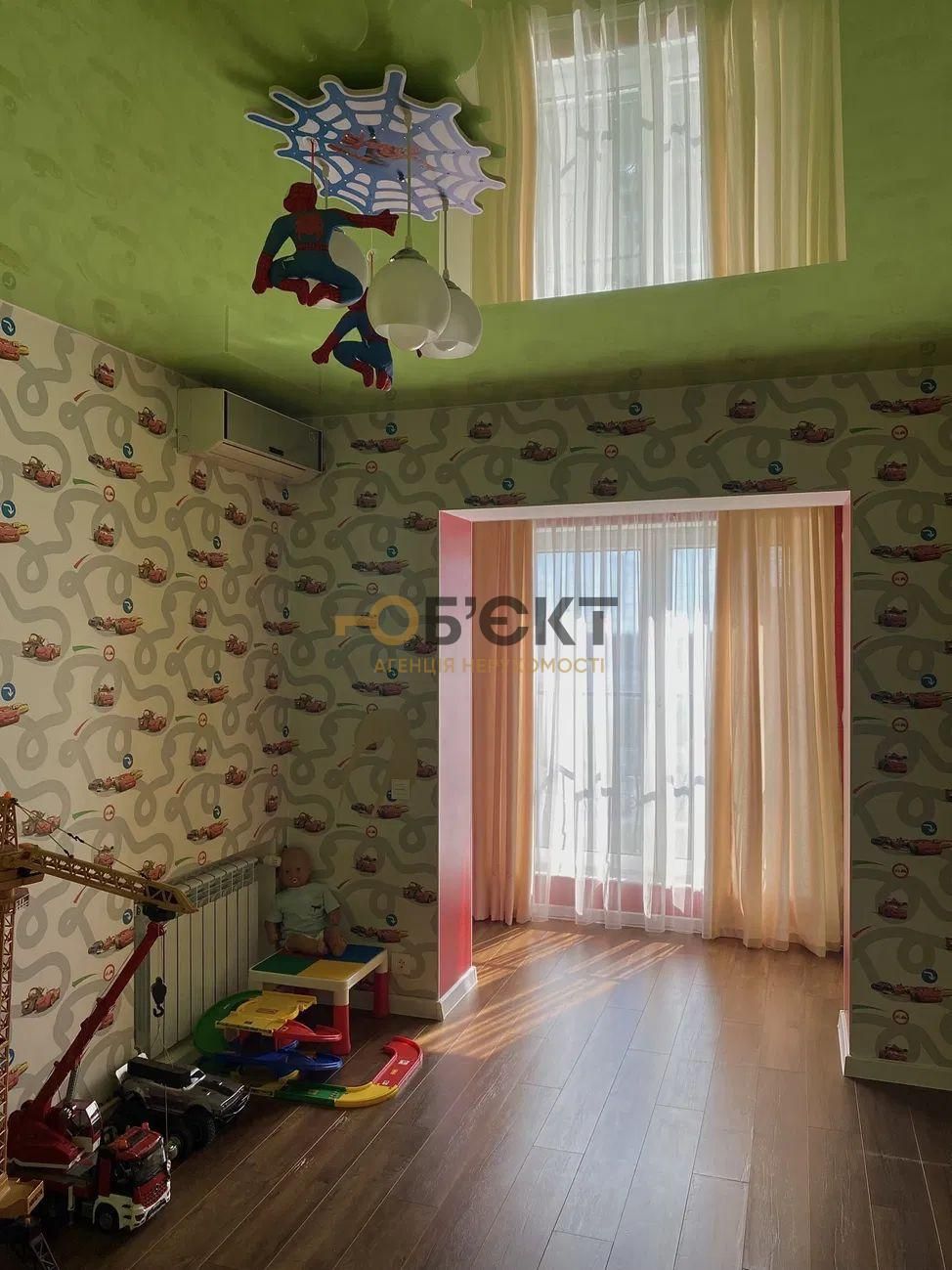 Жк Салтовский - продам 3ком квартиру в доме с газовом