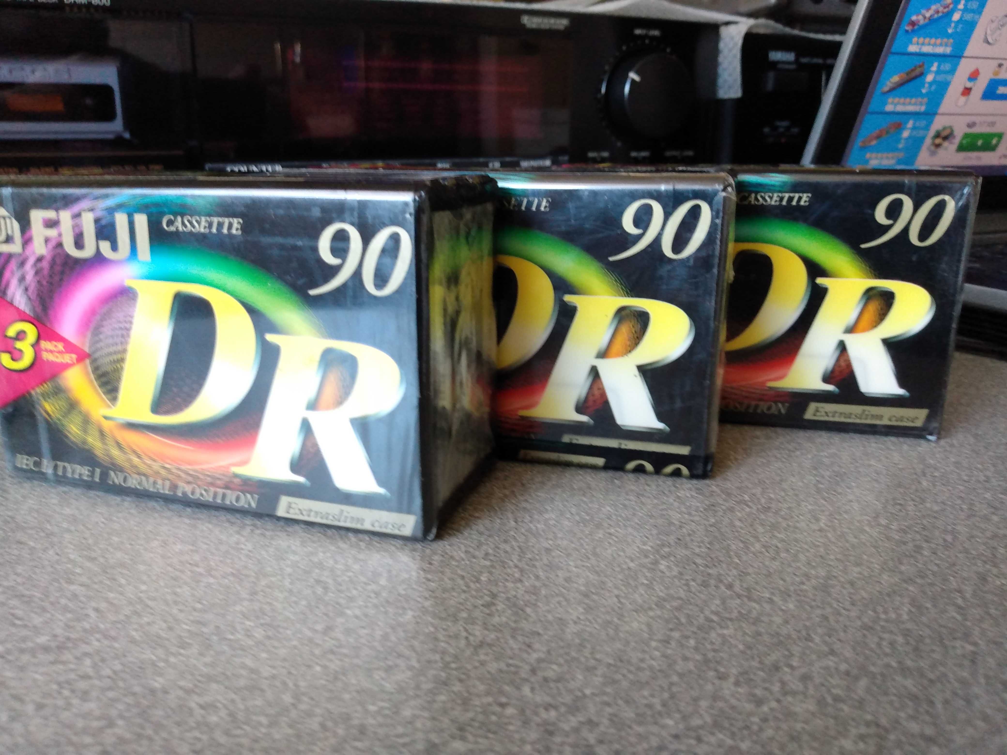 Magnetofonowe kasety Fuji DR 90 typ I  normal . Promocja 3x3=10