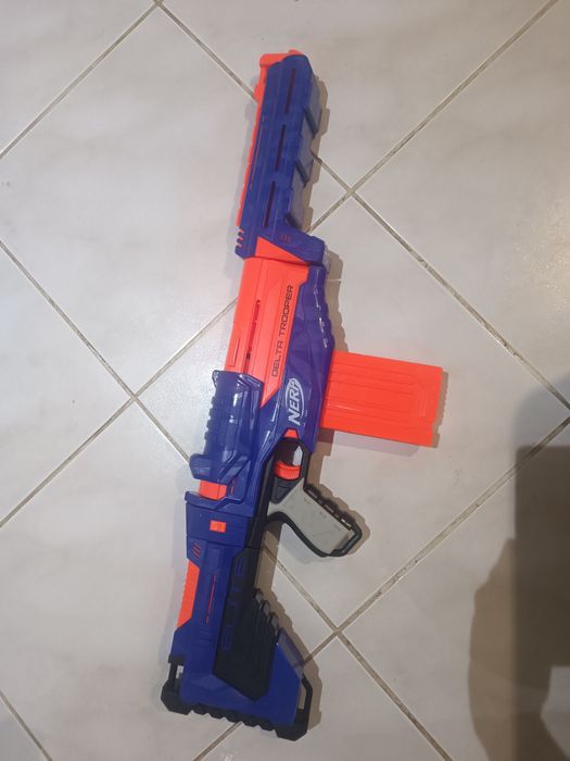 Pistola Nerf Elite Tropper