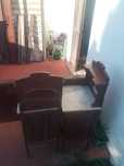 Cama de casal e 2 mesas de cabeceira