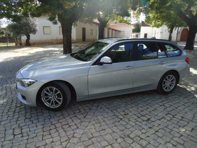 BMW 320d LINE SPORT