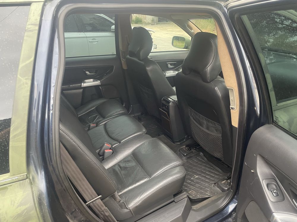 Продам Volvo XC90