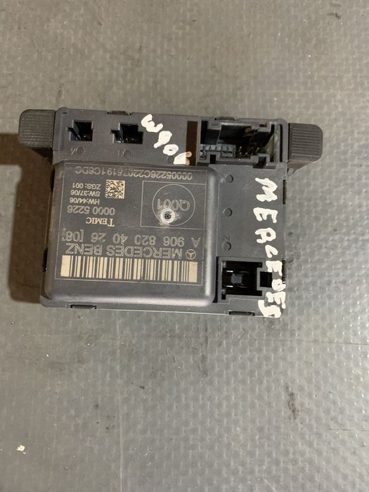 Módulo porta condutor Mercedes Sprinter w906