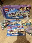 Klocki LEGO Friends 41316 - Transporter motorówek Andrei