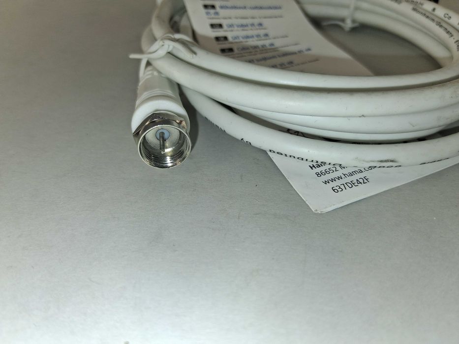 N212 Biały Kabel Sat Antenowy Hama 1,5m F-Plug F-Stecker 85dB