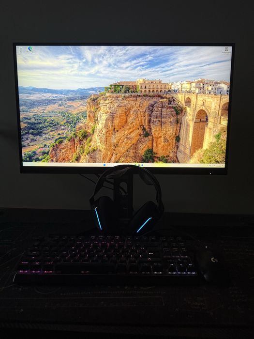 Zestaw: Komputer gamingowy AMD Ryzen 9800X3D + Radeon RX 7900XTX