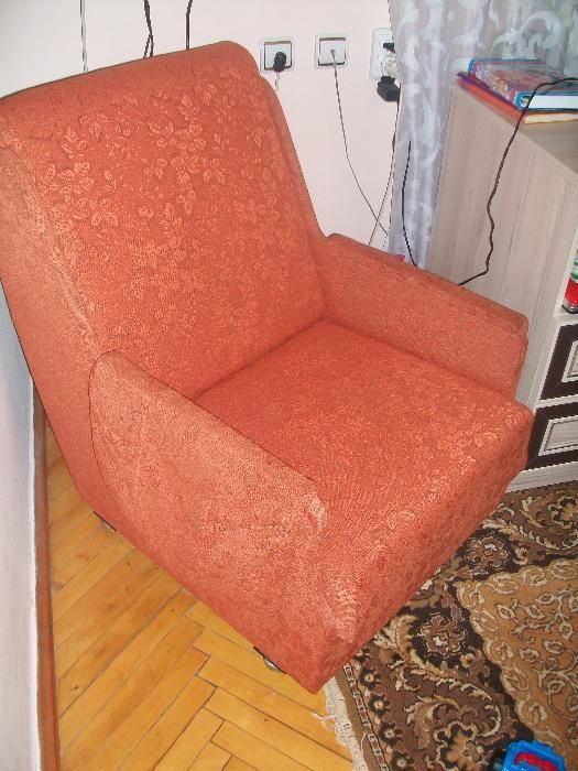 продам диван і крісло
