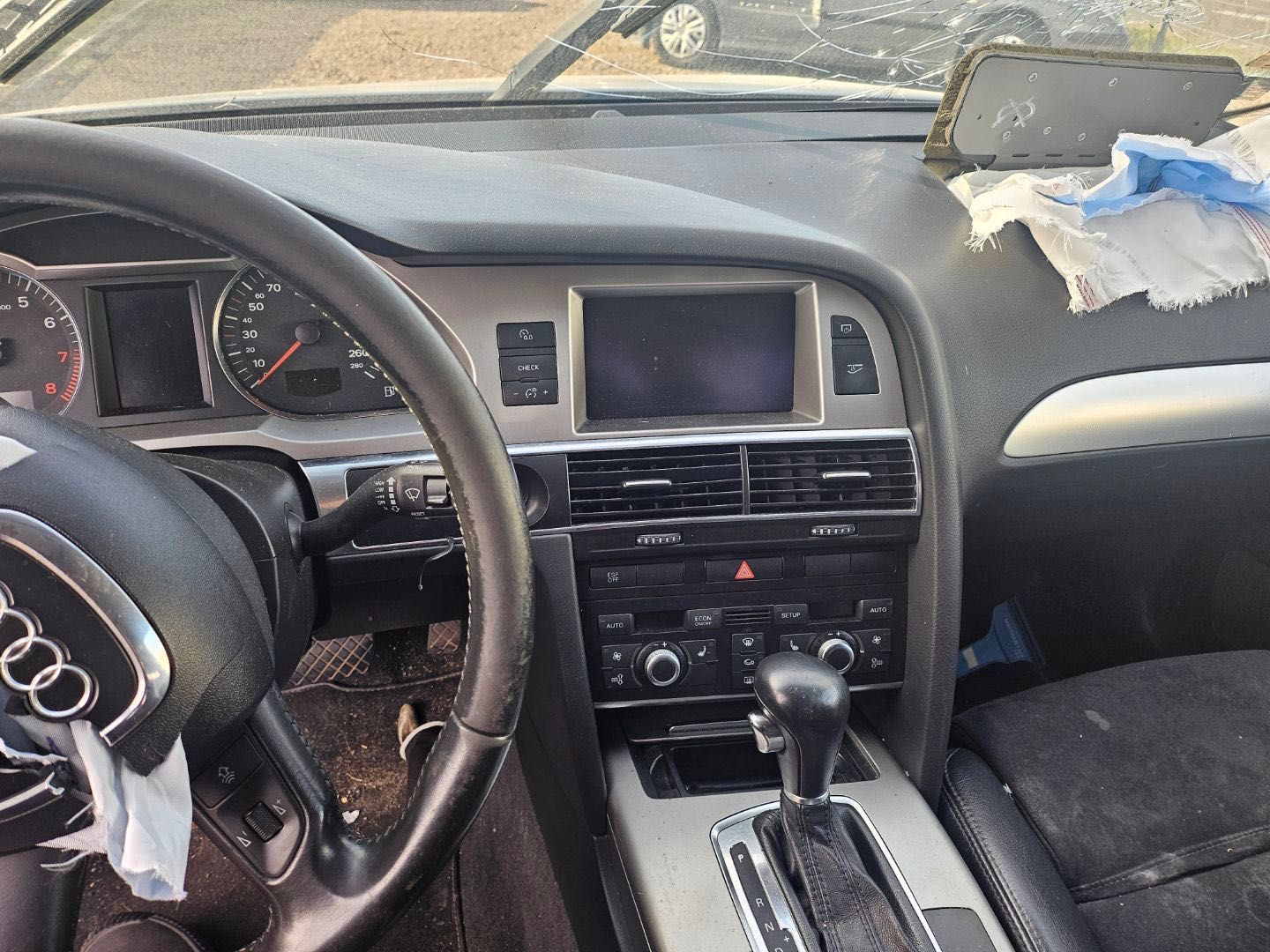 Audi A6  uszkodzona