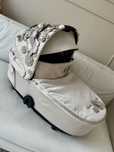 Gondola Cybex Mios Simply Beige flowers