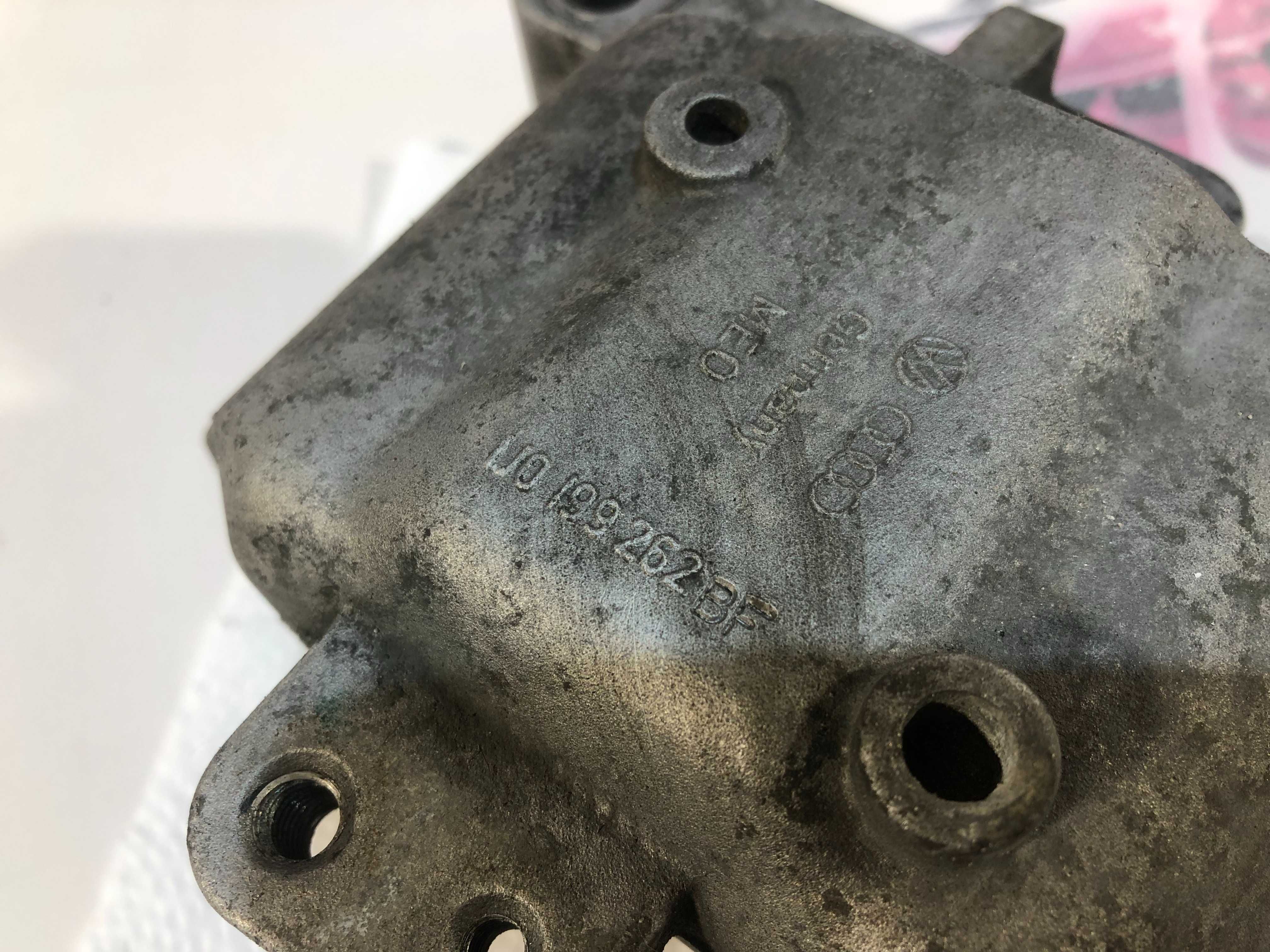Suporte Apoio Motor AUDI A3 8L 1.9TDI  VOLKSWAGEN GOLF 4 IV  Original