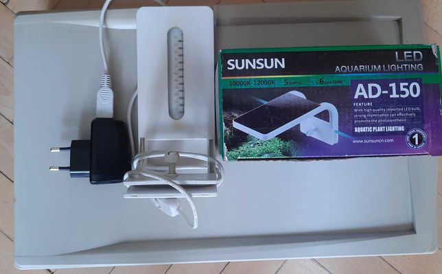 Sprzedam lamkę do akwarium firmy SunSun