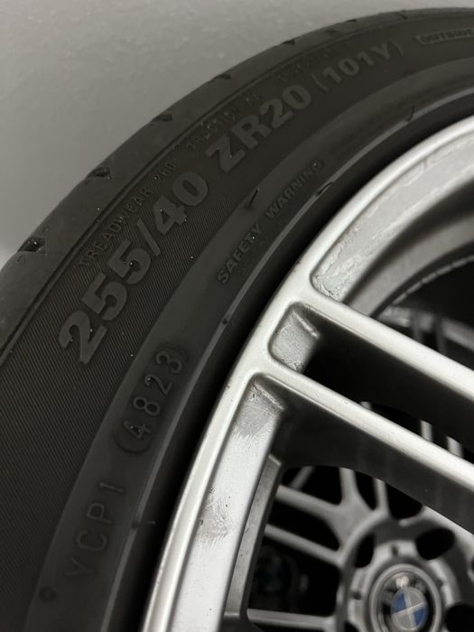 Koła 4 szt. Koła 255/40/20