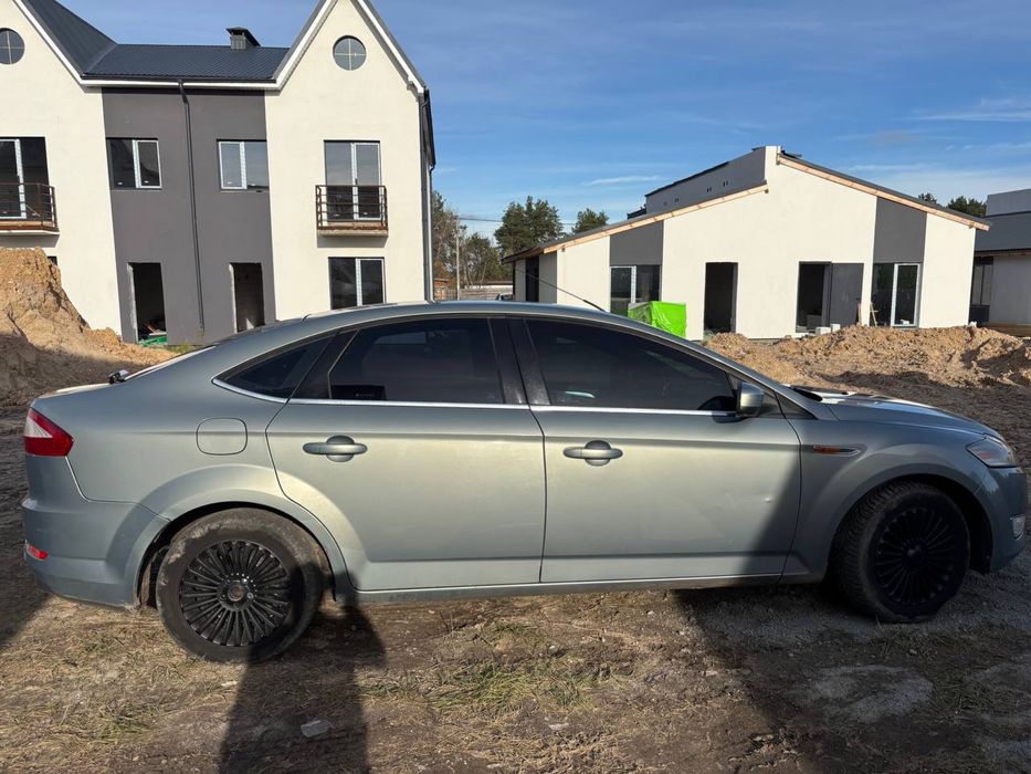 Автомобіль ЛЕГКОВИЙ УНІВЕРСАЛ Forg Mondeo 2008