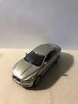 Jaguar XF da burago 1:32