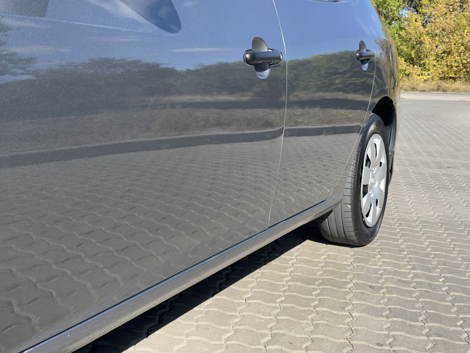 Hyundai Elantra 1.6л