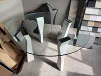 Mesa de vidro com 4 cadeiras