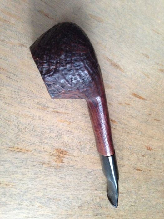 Fajka NHB Monarch 59.