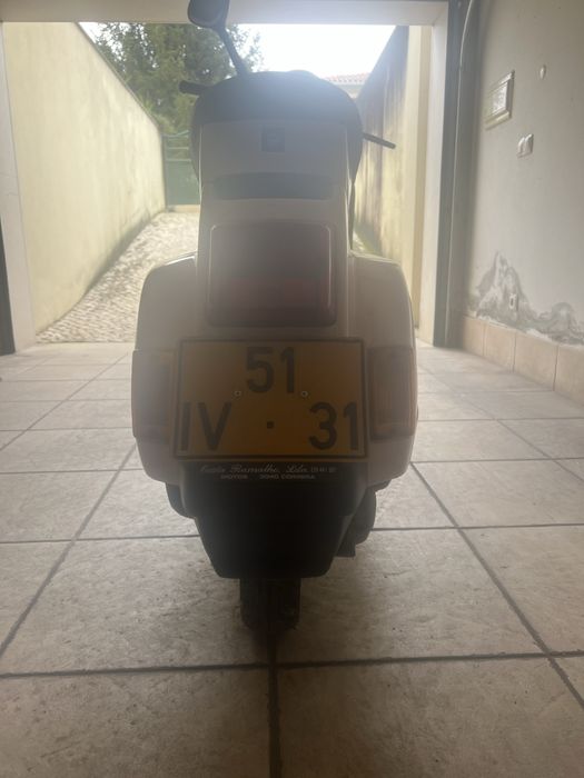 Vespa 50 toda reparada de 1990