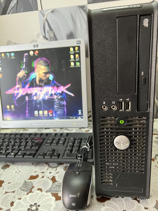 Системный Блок Dell 760 SFX + Монтор + клавиатура и мышка веб камера.