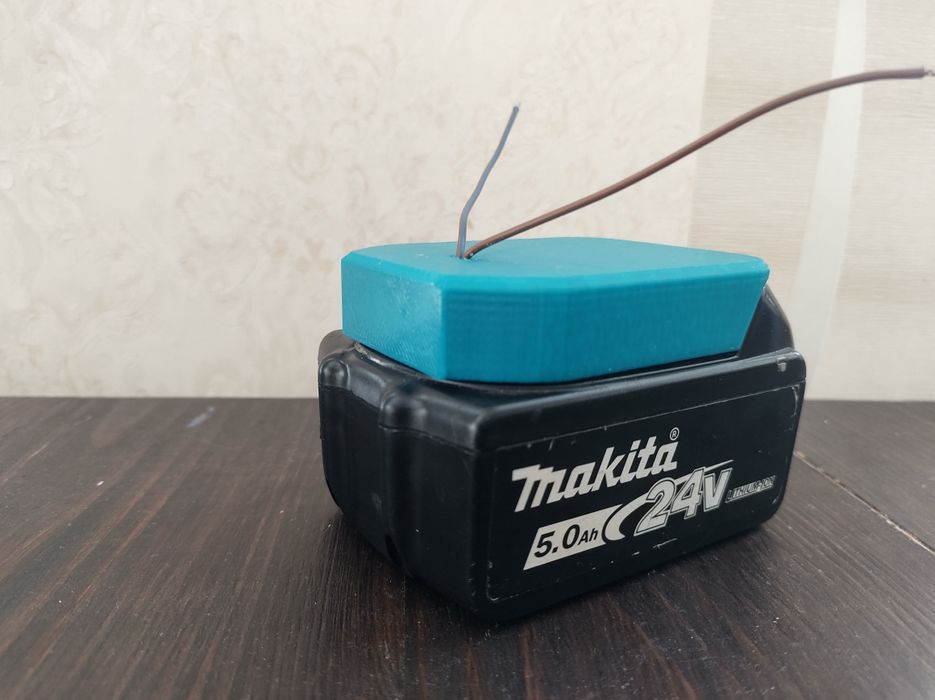 Роз'єм, адаптер на акумулятори DeWalt Dnipro M Makita  та ін