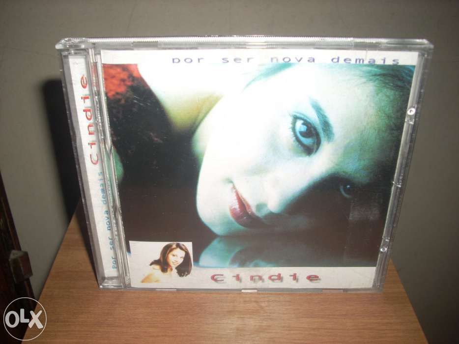 35-40 cds de musica popular portuguesa.Originais.Novos.