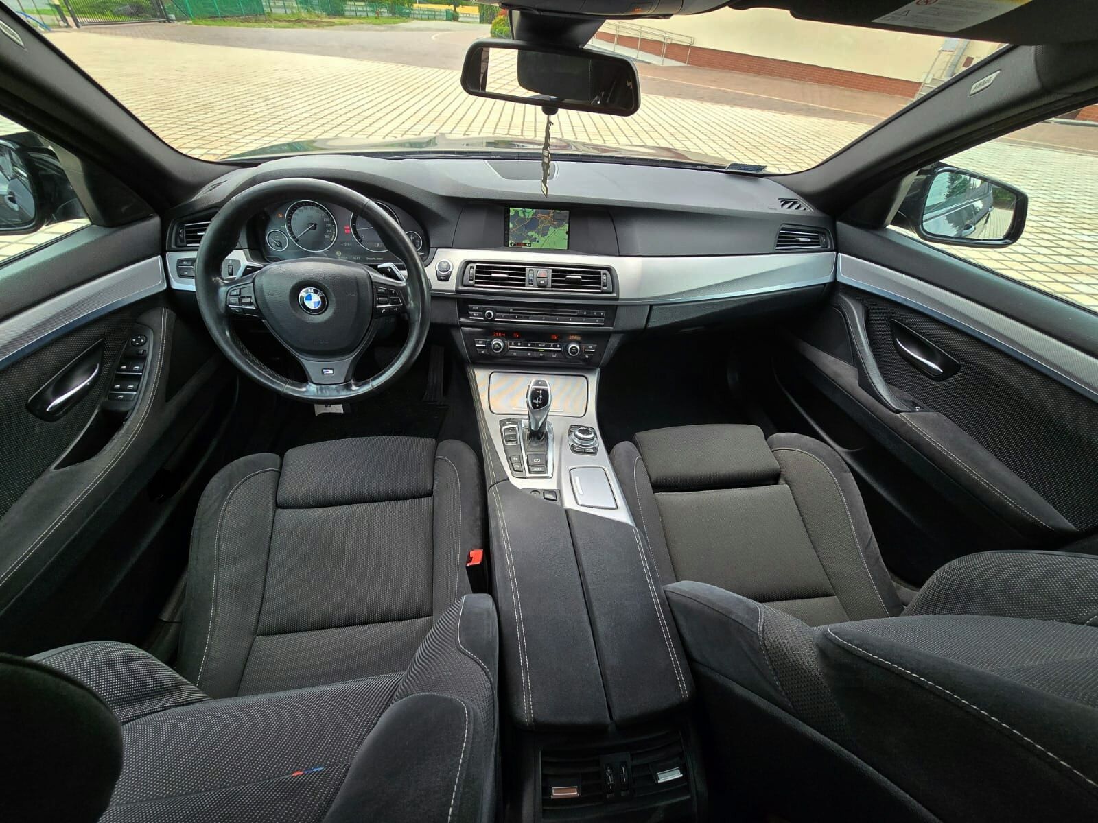 BMW F11 M-Pakiet 3.0D 258KM X-Drive~Bixenon~Navi~Alcantara~Zadbana~