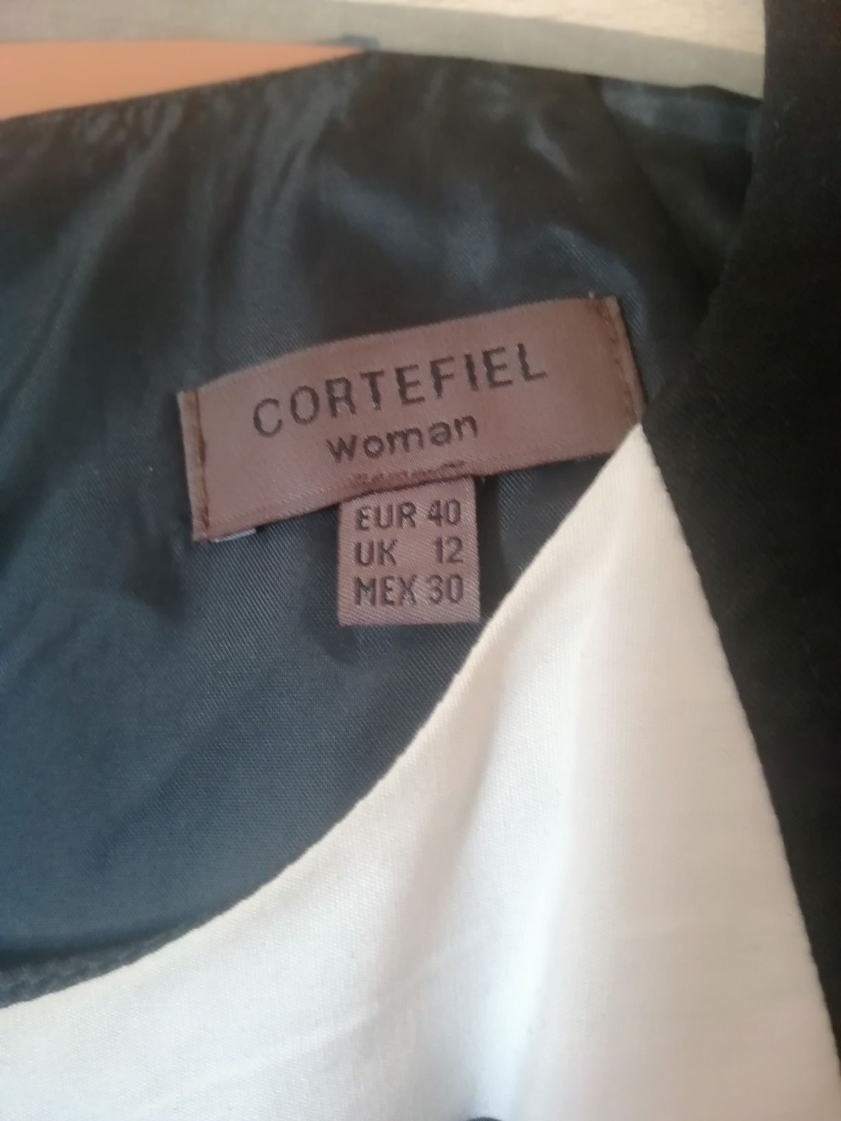 Vestido preto e branco  40 El corte inglês