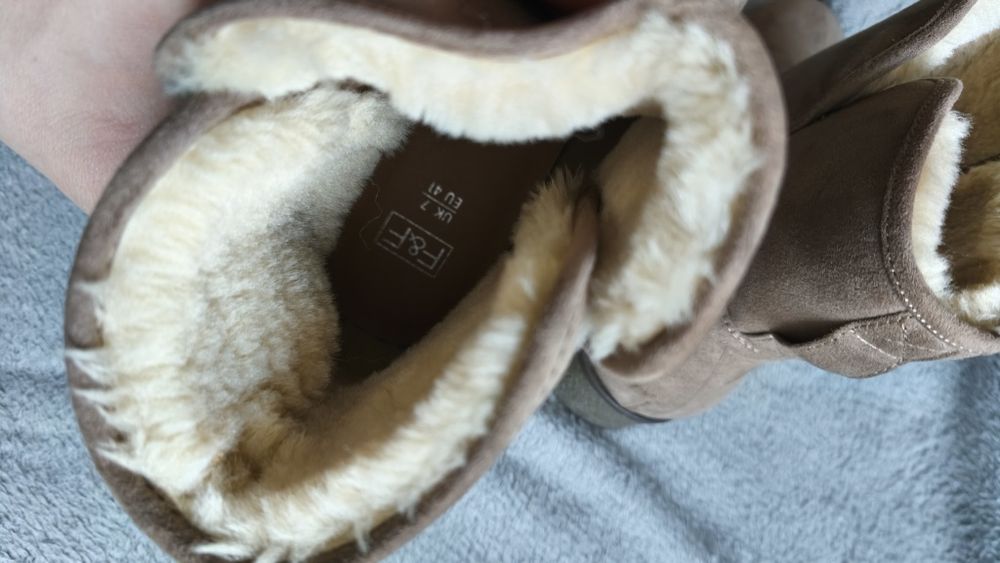 Botki F&F 41 beżowe