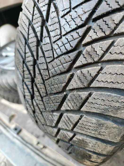 Диски на Audi E-tron S R20 9x20 5x112 ET20 DIA66.6 Оригінал