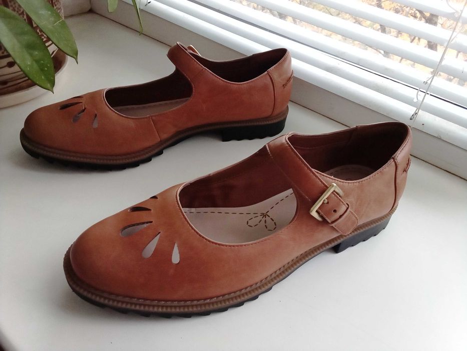 Clarks - пр-во камбоджия. кожаные туфли лоферы,. р. 40 - 26 см