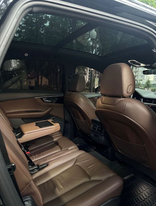 Красуня Audi Q7 2017 ( обмін на авто, нерухомість )