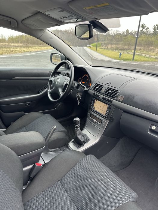 Toyota Avensis*Liftback*2008r*Niski przebieg*Bogate wyposazenie