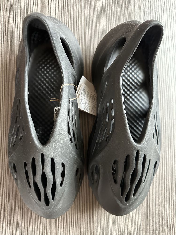 Buty yeezy hp8739