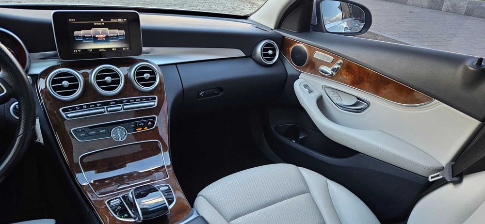 Mercedes-Benz 2015 C-Class