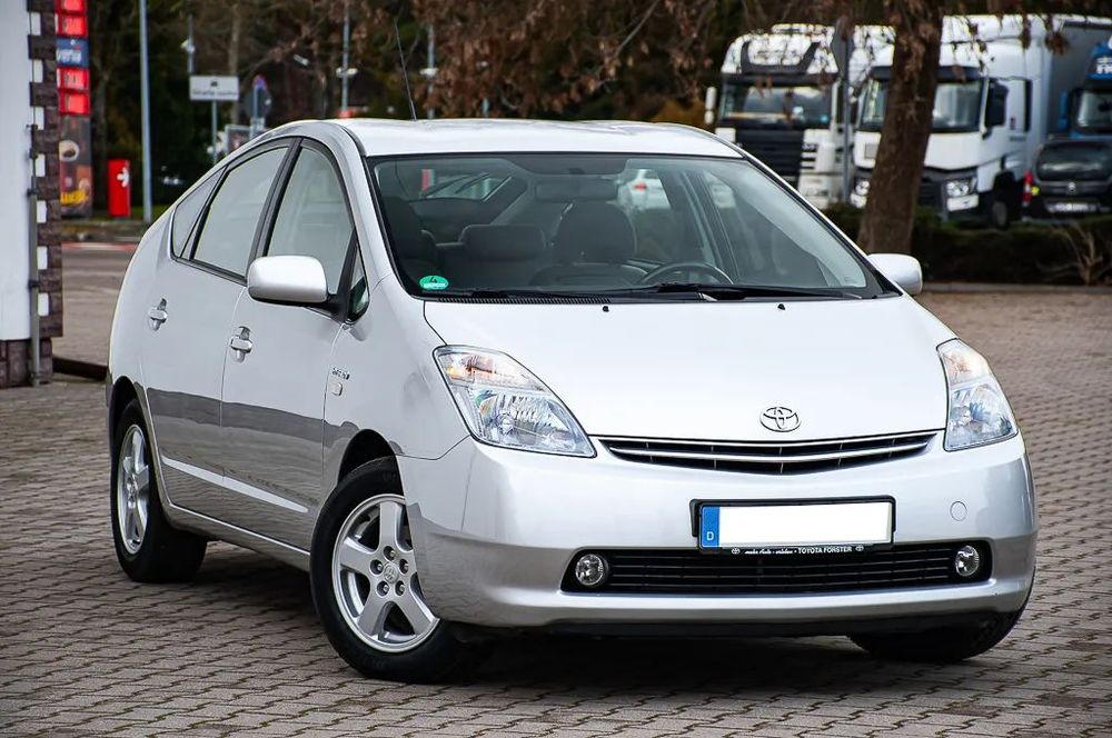 Toyota Prius 1.5 Hybryda 77ps Klimatronic Pdc Automat Tempomat Serwis TUV