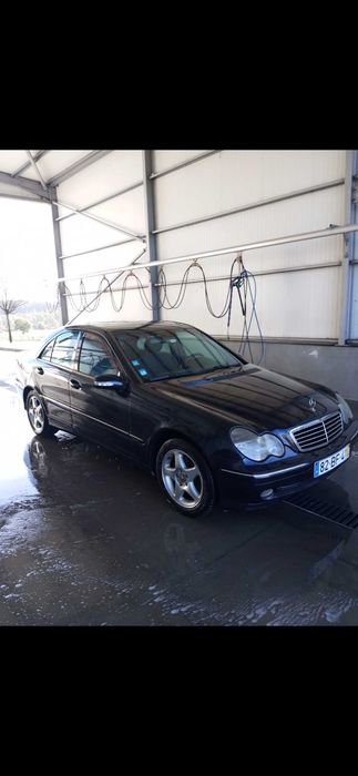 Mercedes 220cdi em otimo estado