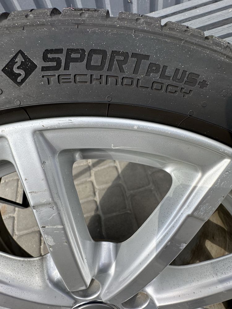 Продам 2 колеса Audi 225/40 R18 в сборе