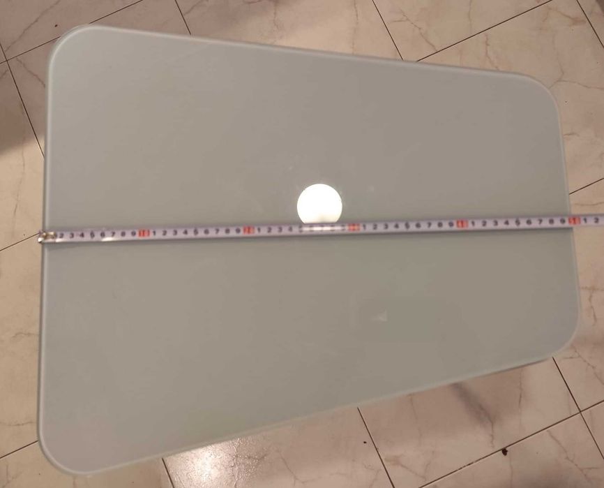 Mesa de apoio em vidro e metal – moderna e desmontável (60 cm)