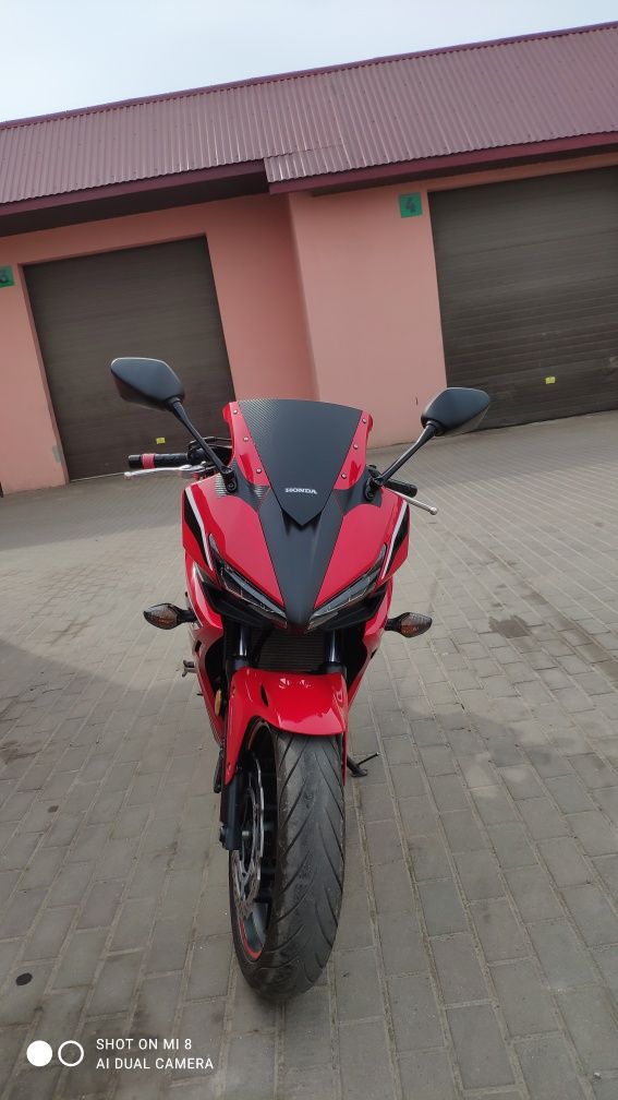 Мотоцикл Honda CBR500R