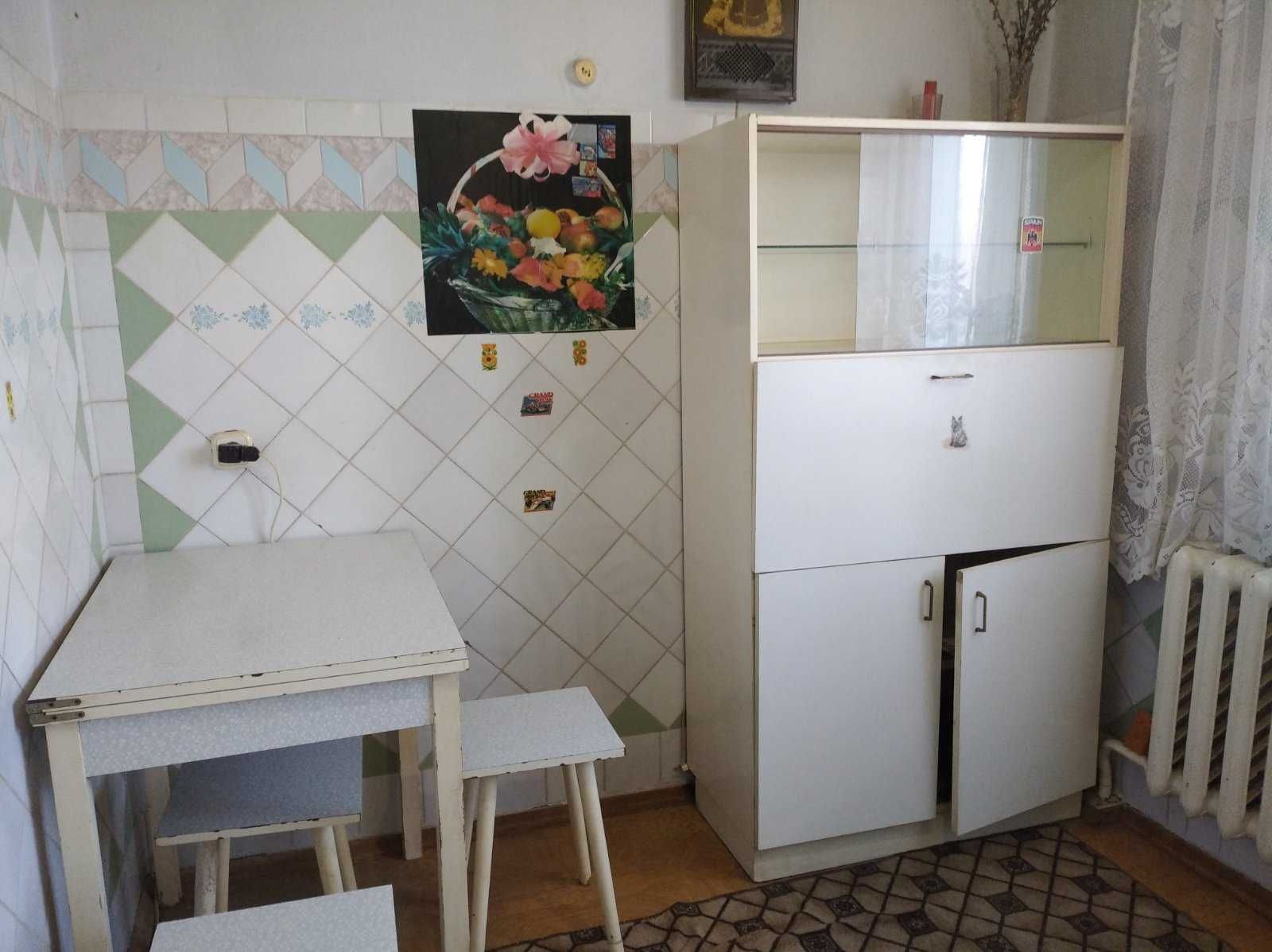 36912 продаж 2 кімнатної квартири в р-н Дубове