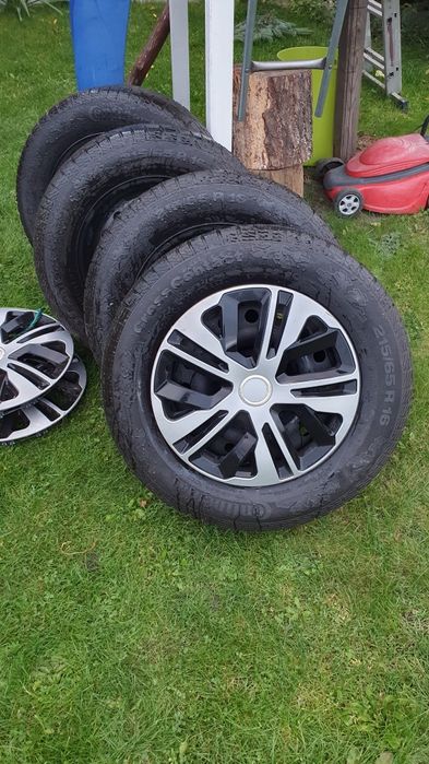 Koła z oponami zimowymi do Kia Sportage 215/65/R16