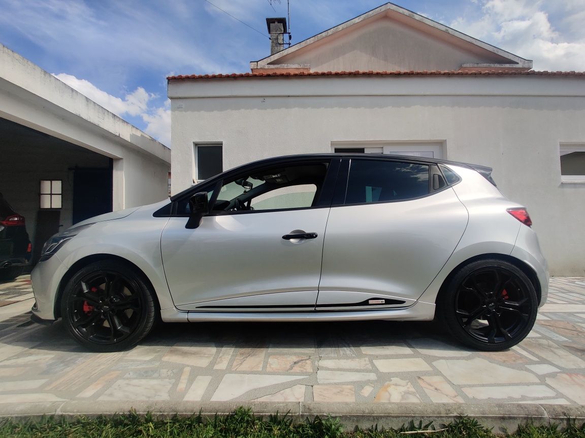 Renault Clio RS MONACO GP