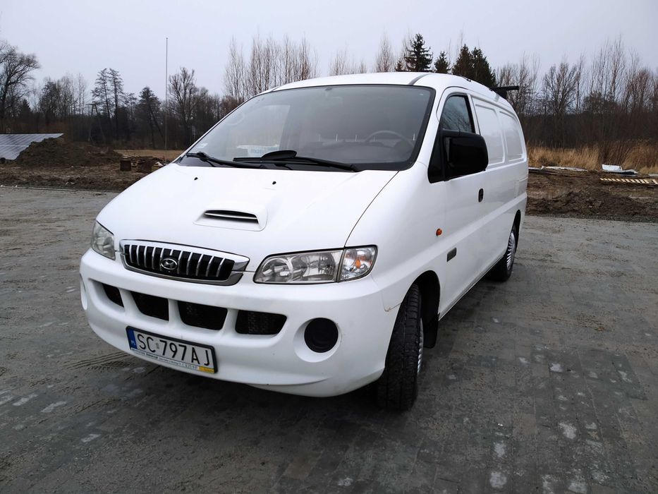 Крило Hyundai H1 H200