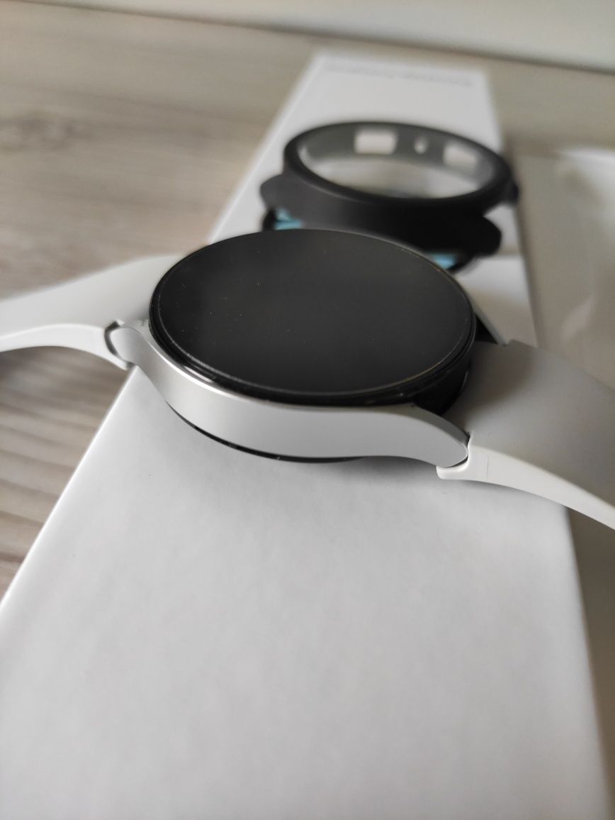 Samsung Galaxy watch 6 44mm LTE GPS