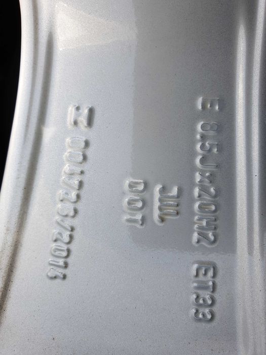 Felgi aluminiowe Audi 5x112 20" 8,5j et33 Seat Skoda Vw itp.