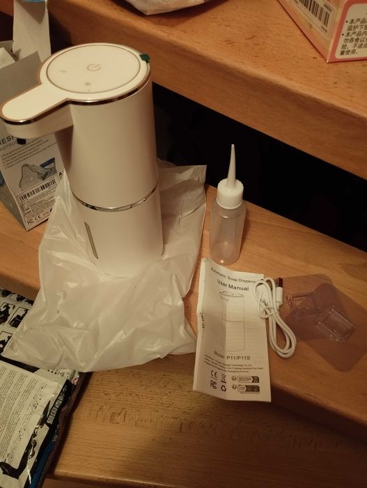 Автоматичний Диспансер для мила