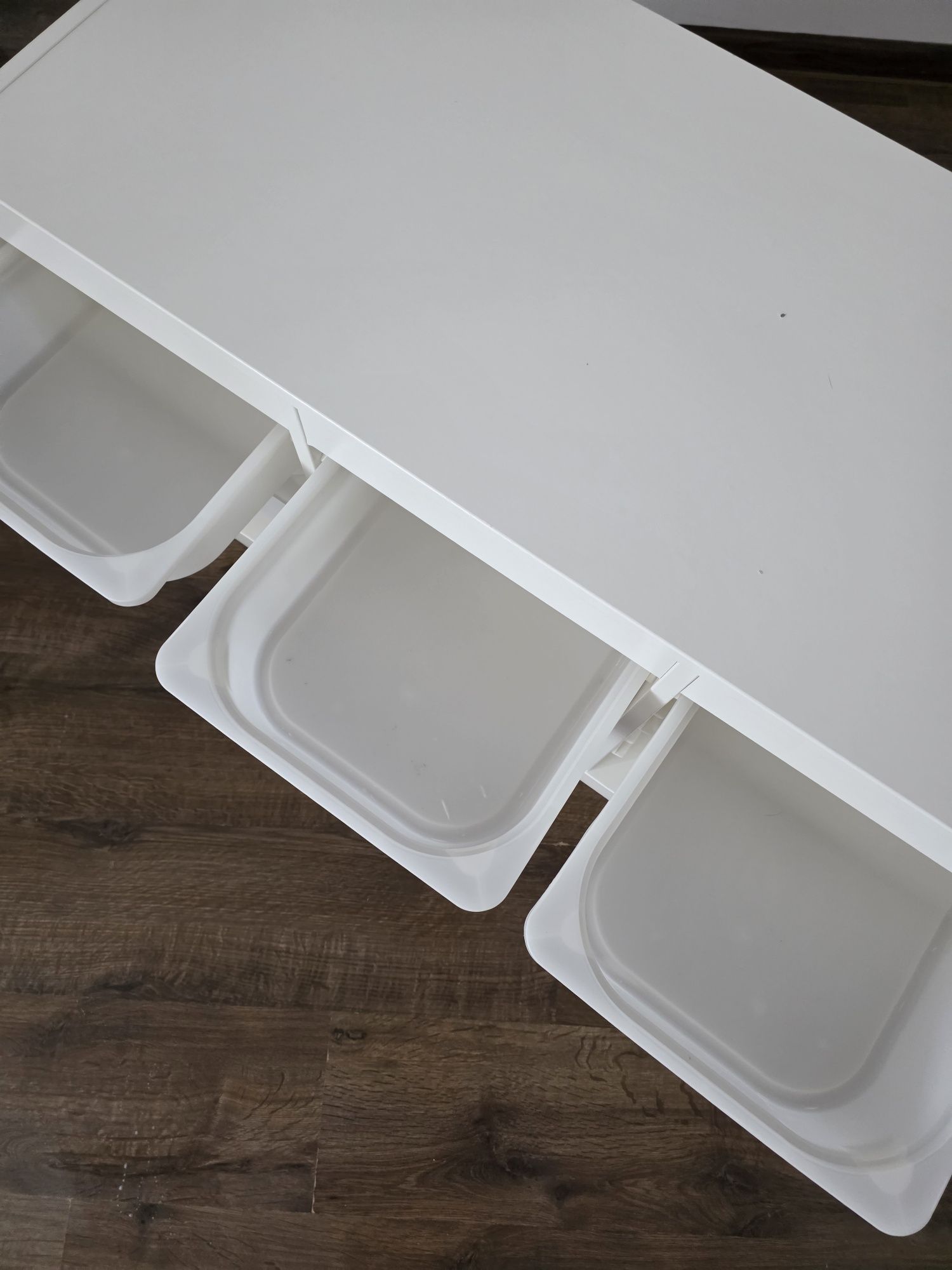 Półka z pojemnikami na zabawki Ikea Torfast